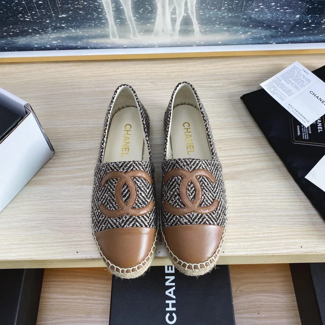 👟👟Ex-factory price 420👟👟 🌈🌈Chanel Chanel✈️2023s spring and summer new fisherman shoes😍😍Taikoo Hui purchased three pairs of original versions for development🐂🐂🤩Original versions are shipped one to one❗️❗️Code number: 34-42 (34 41 42 customized)